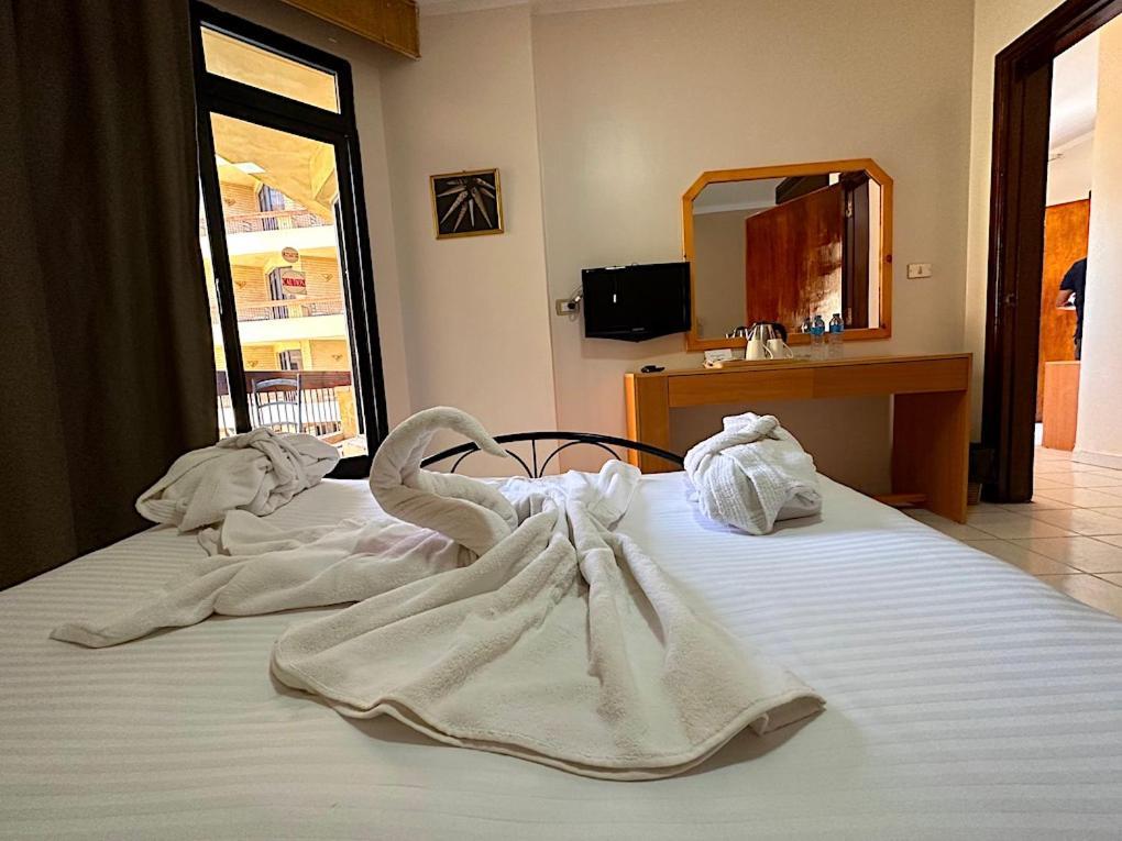 Gaddis Hotel, Suites&Apartments Luxor Buitenkant foto